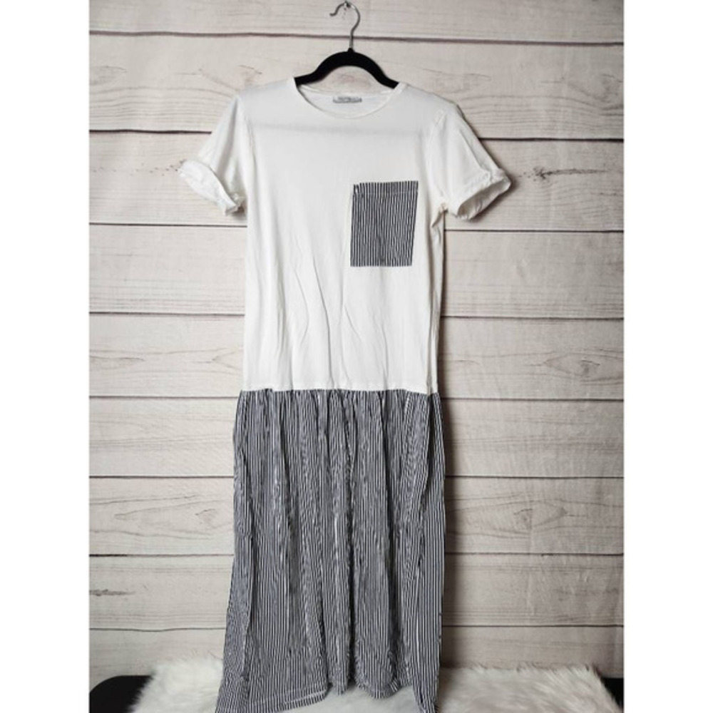 Zara Trafaluc Womens T Shirt Dress‎ White Stripe Midi Jewel Neck Short Sleeve S